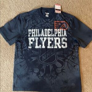 Reebok Philadelphia Flyers Graphic Tee - Dark Blue and White